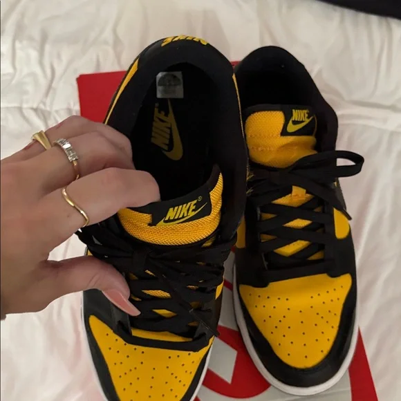 Nike dunk low reverse goldenrod black & yellow - Picture 3 of 8